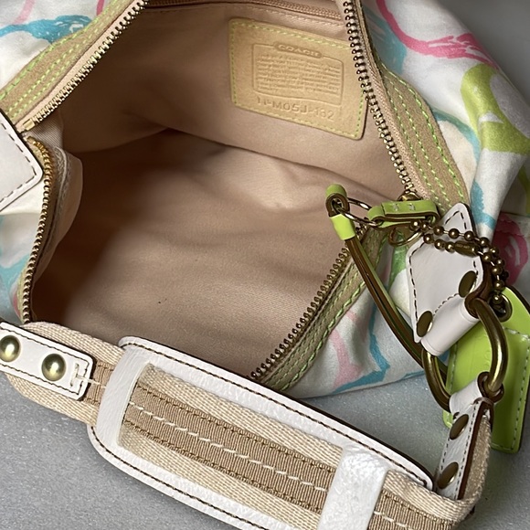 Coach Multicolor C Signature Shoulder Handbag - Picture 15 of 16